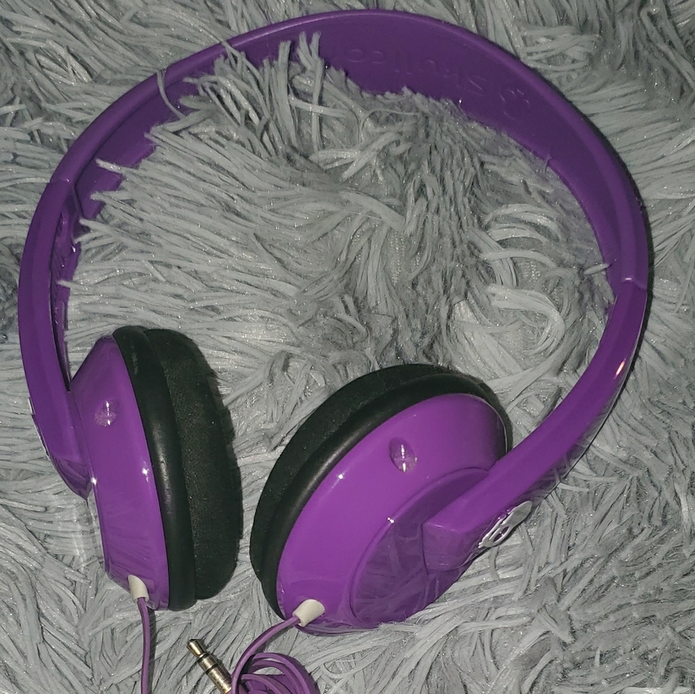 Skull candy wired headphones